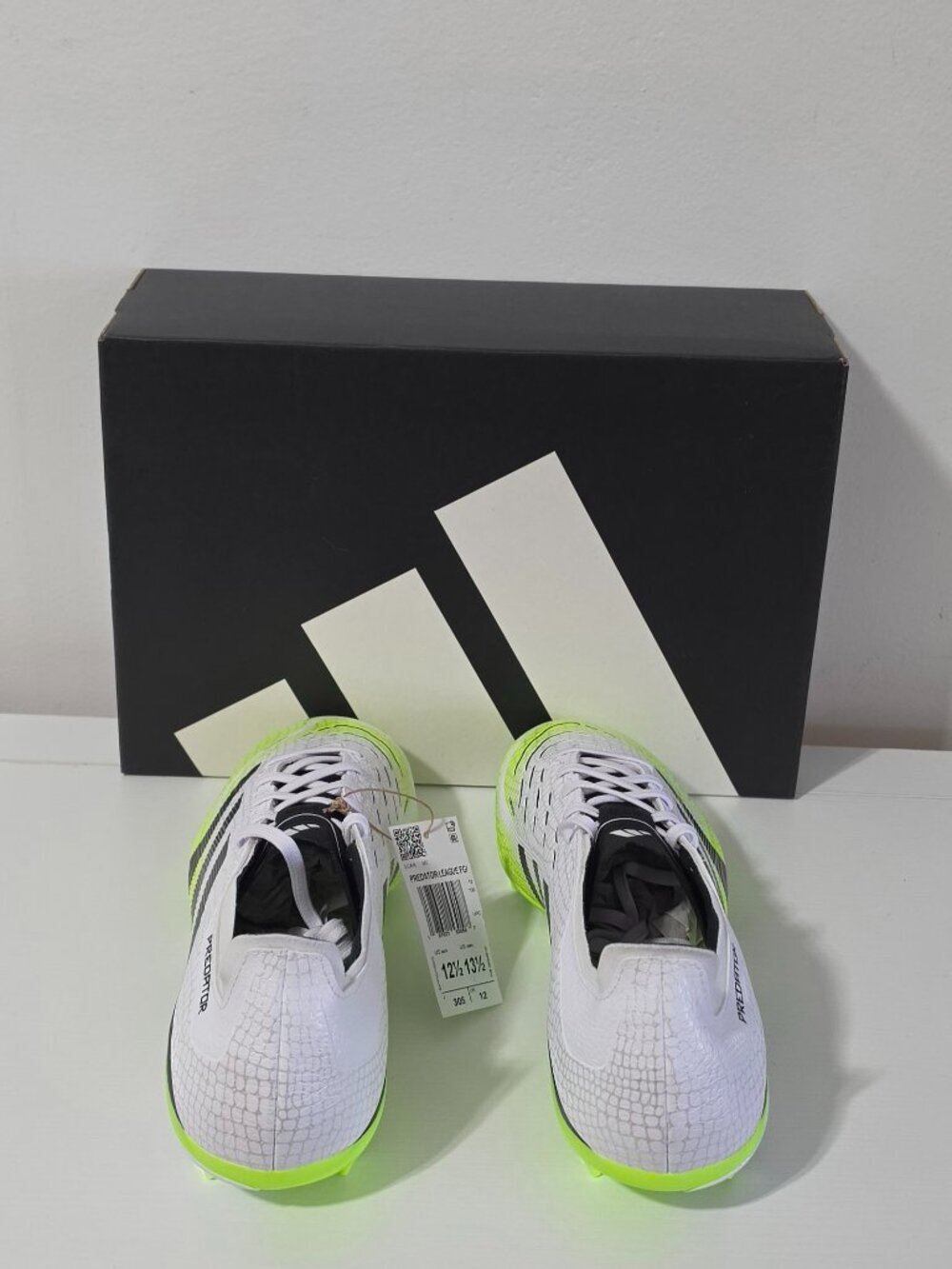 adidas Predator League Firm/MG Cleats - White/ Black / Lemon -Size 12.5 - JI1117 - Picture 5 of 8